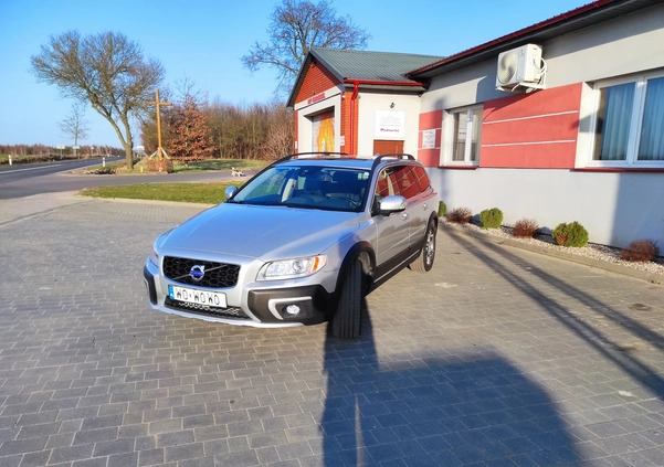 Volvo XC 70 cena 81000 przebieg: 143000, rok produkcji 2015 z Małogoszcz małe 121